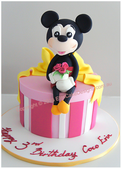 Mickey Mouse birthday cake for a girl